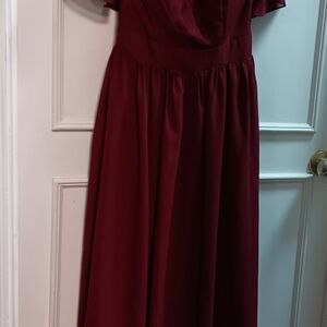 Chic Off-Shoulder Burgundy Dress